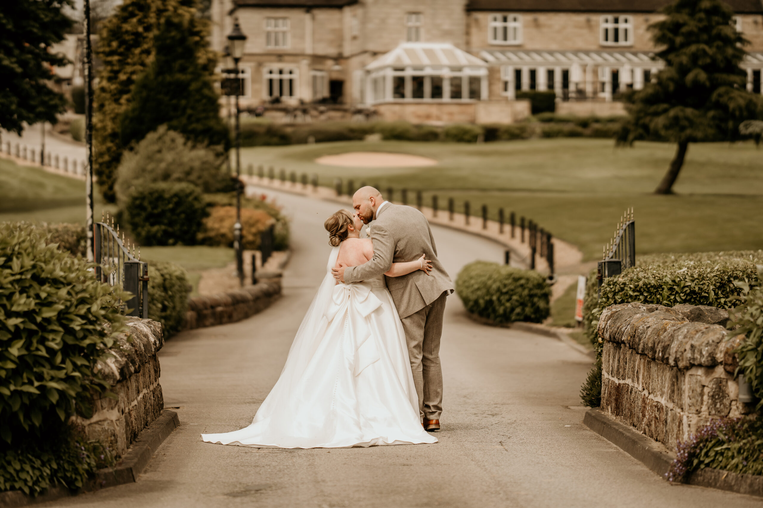 Summer wedding at Horsely Lodge near Derby